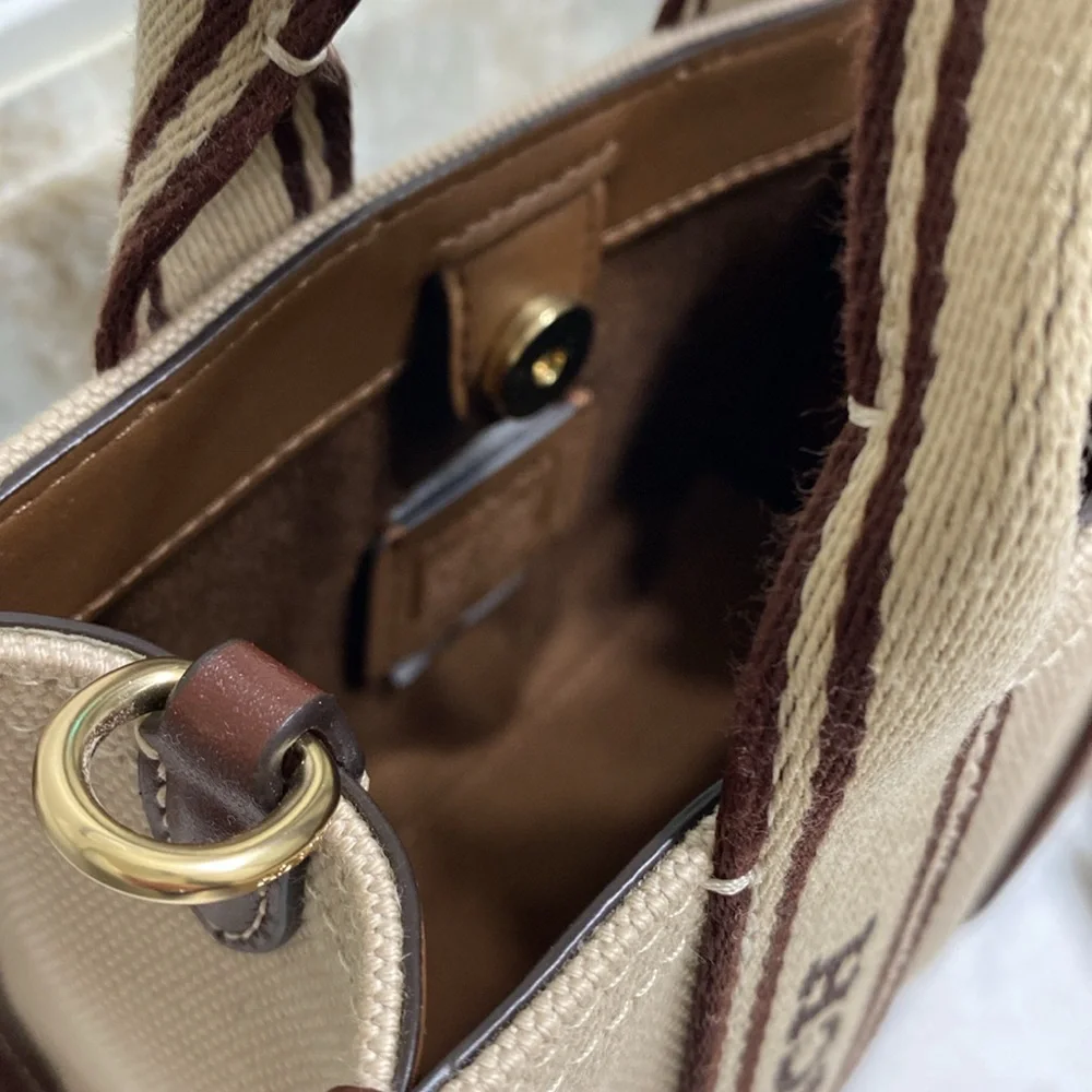 NWT Coach Mini Smith Tote - Picture 6 of 8